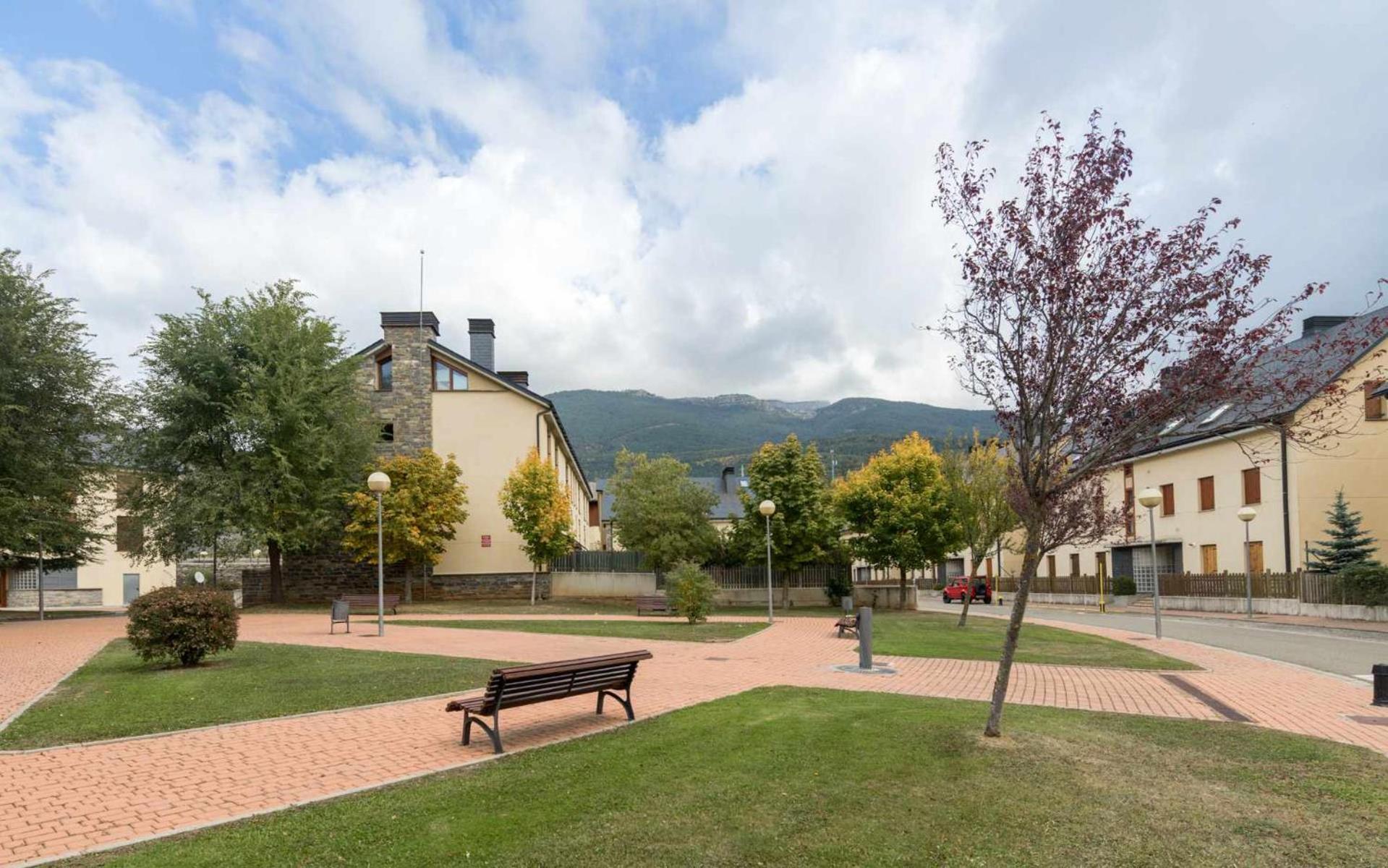 Los Manantiales De Villanúa Εξωτερικό φωτογραφία